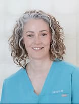 Dr Beverley McClung